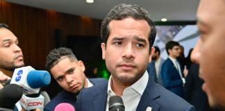 Omar Fernández ante aumento de marbete acusa al Gobierno de aplicar reforma fiscal encubierta