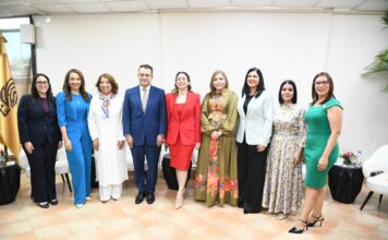 Comisión de Género de la JCE realiza el panel “Mujeres en Política: desafíos y transformación democrática”
