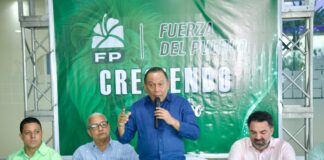 En República Dominicana lo que tenemos de gobierno es una caricatura cómica”, afirma Radhamés Jiménez