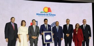Turismo genera más de 900 mil empleos indirectos en RD