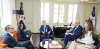 Canciller y embajadora de EE. UU. trazan ruta para ampliar su alianza estratégica