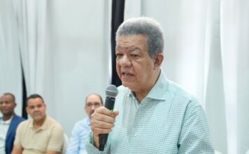 Leonel emplaza a funcionarios por crisis eléctrica: “Ustedes no están para quejarse, están para resolver”
