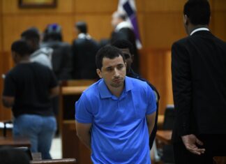 Jean Andrés Pumarol Fernandez, debe ser procesado como una persona normal, para que responda por los hechos que cometió tal y como lo confirma el Instituto Nacional de Ciencias Forenses INACIF